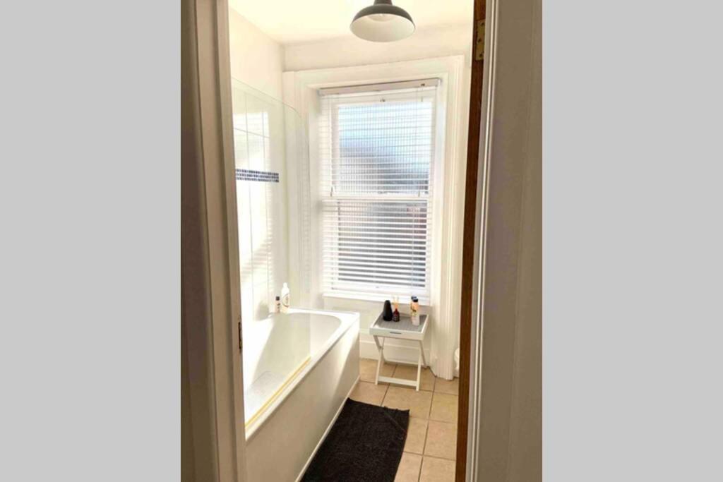 벨파스트 Flat 5 Eia House 아파트 외부 사진